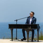 Brian Wahlstrom _ Acoustic Spot Talent 