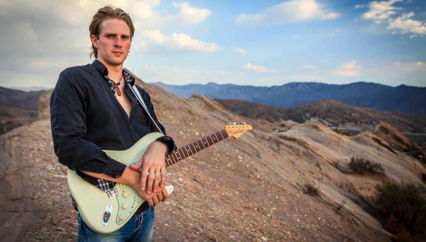 Stefan Hillesheim_acoustic spot talent