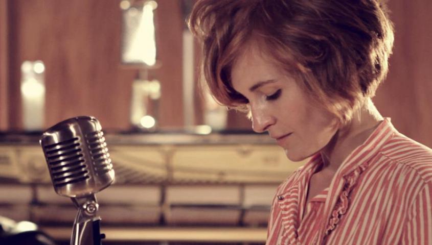 erika davies_acoustic spot talent