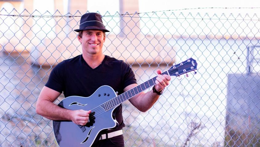 ryan hiller _ acoustic spot talent