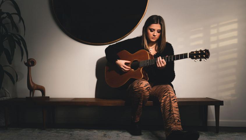 sophia dion_acoustic spot talent