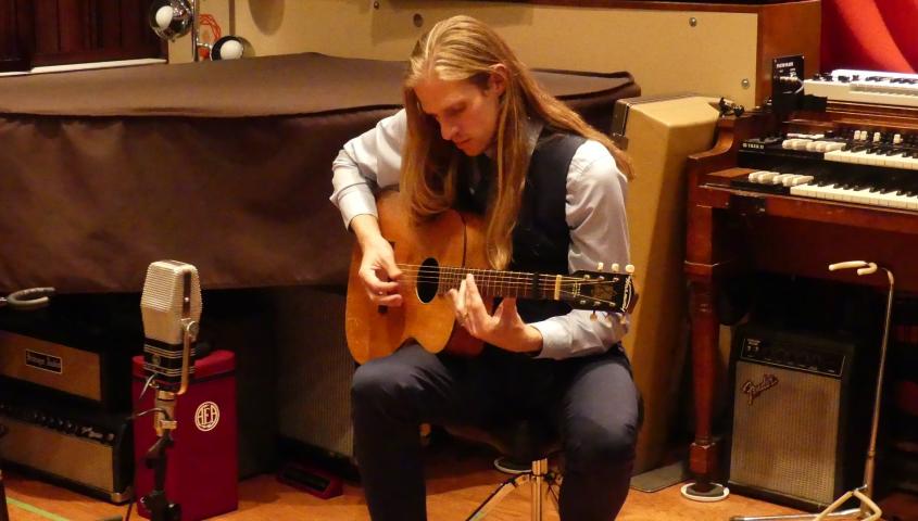 Stefan Hillesheim_acoustic spot talent