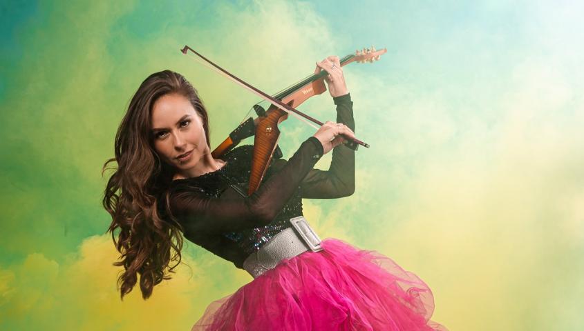 Amy Serrano violin _ acoustic spot talent