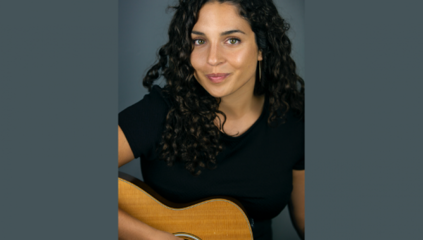 Danielle Angeloni _ Acoustic Spot