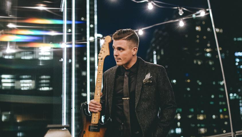 Sam Johnson _ Acoustic Spot Talent