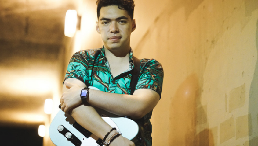Evan Khay _ Acoustic Spot