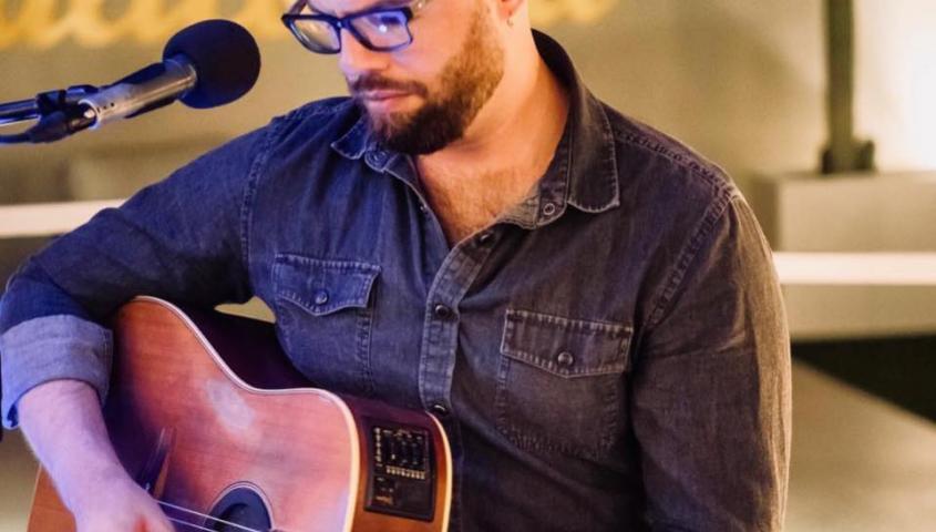 Michael Keeth _ Acoustic Spot Talent