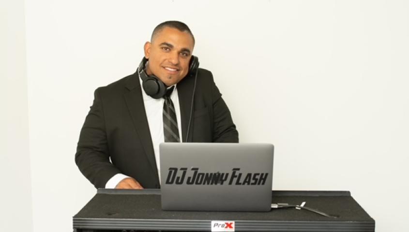 DJ Jonny Flash _ Acoustic Spot Talent